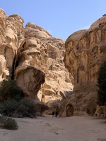 Siq into Little Petra